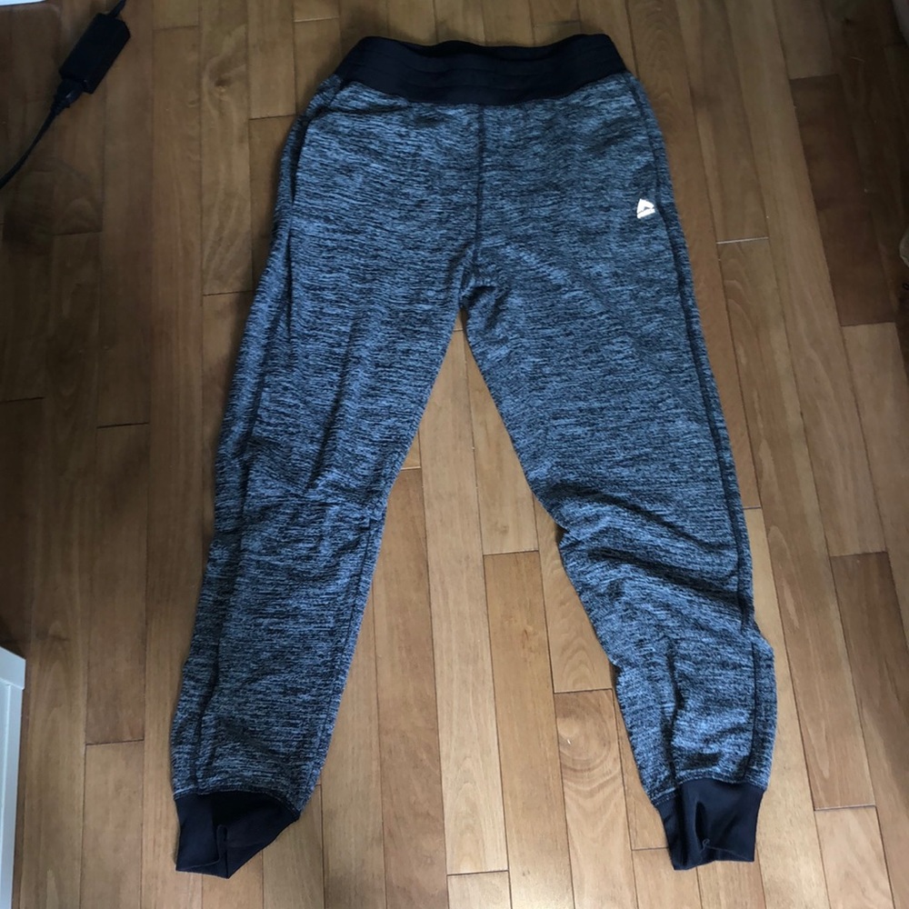 sweatpants